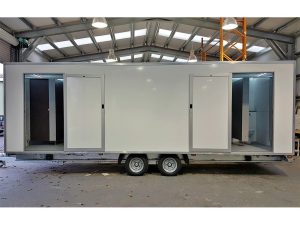 9 bay event toilet trailer
