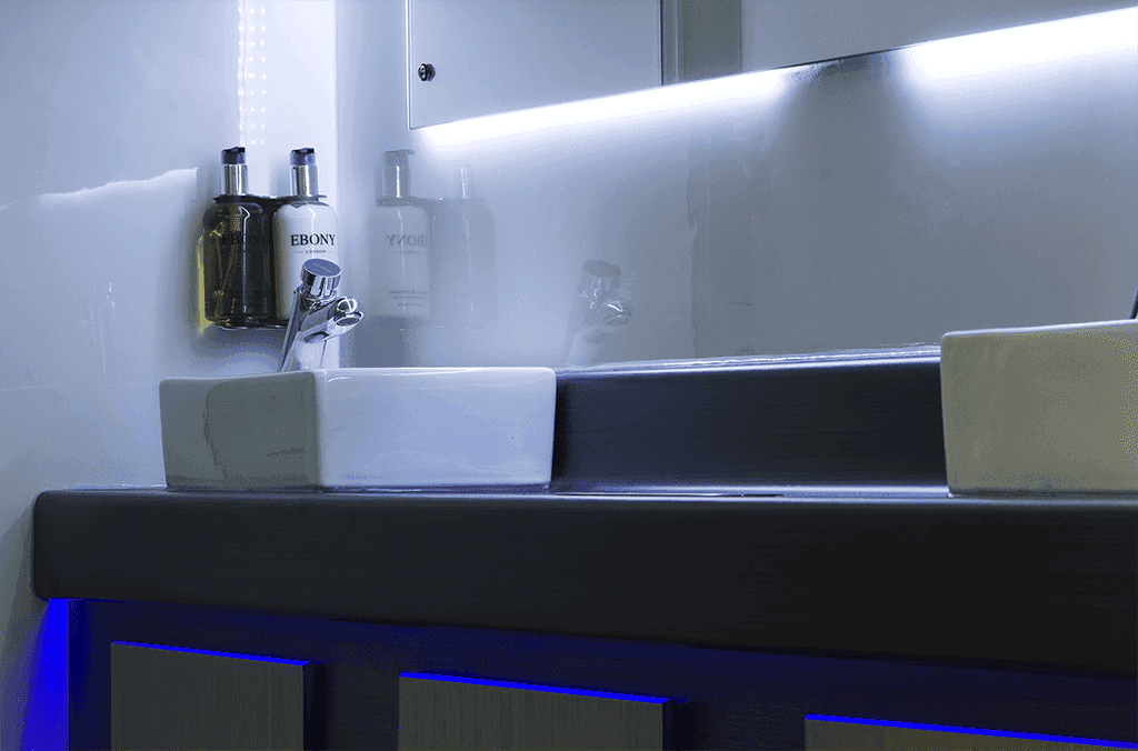 Luxury Toilet Trailers for Sale - Image 5